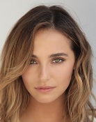 Lauren Swickard